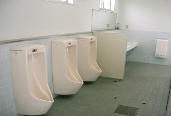 施設トイレ写真