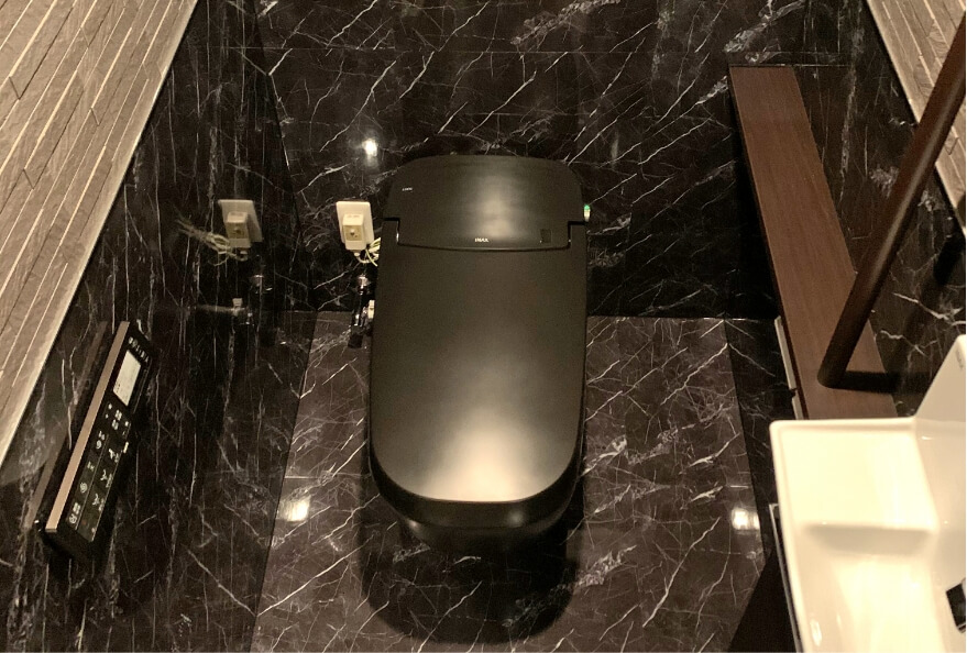 トイレ改装工事写真