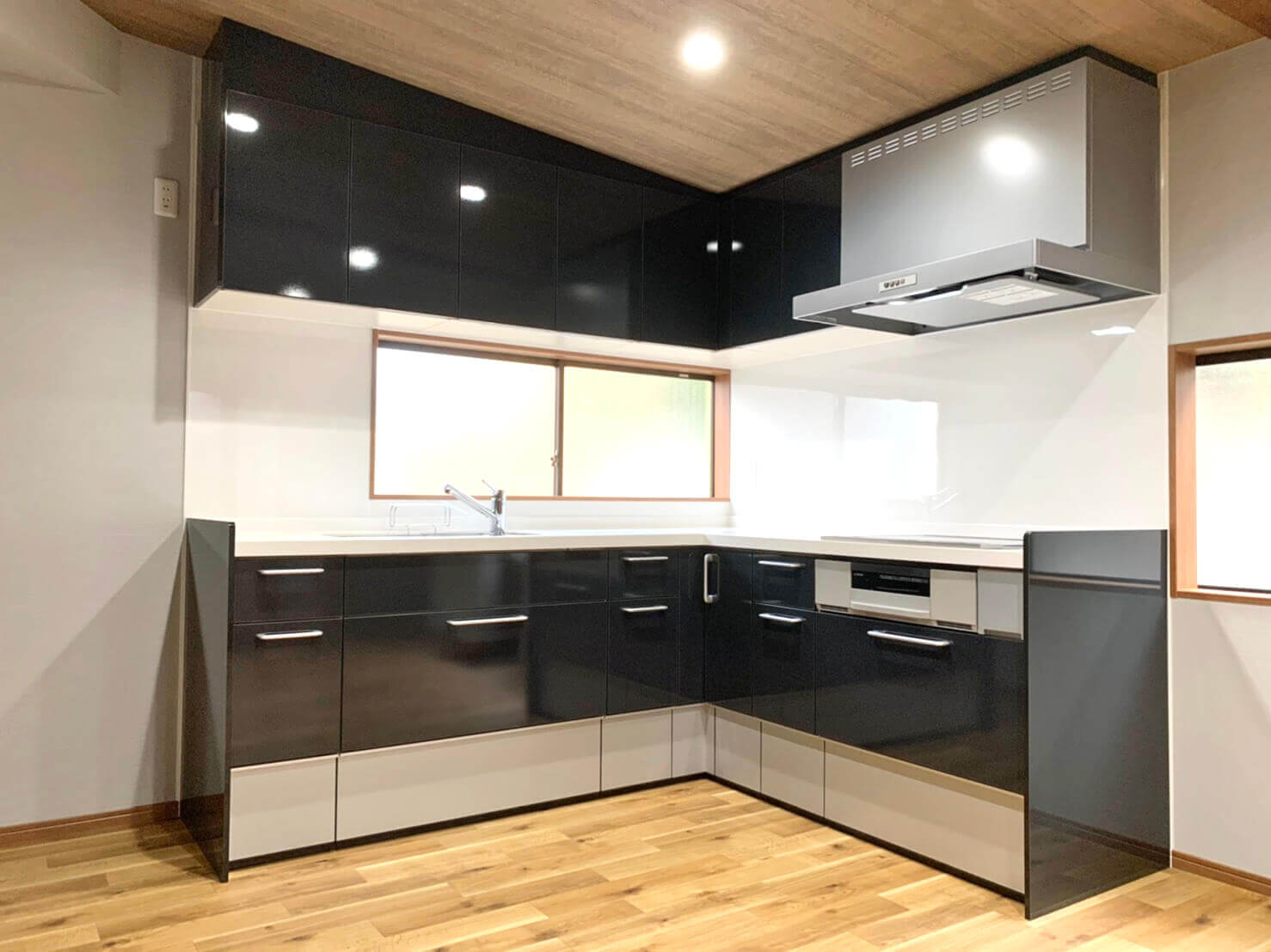 C様邸　キッチン工事